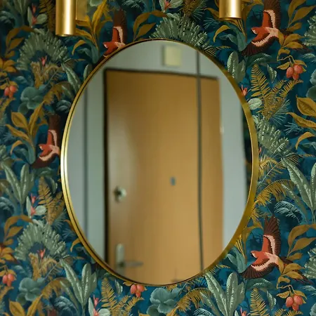 דירה Spacious With Air Conditioning In The Old Town Of By Renters ורשה