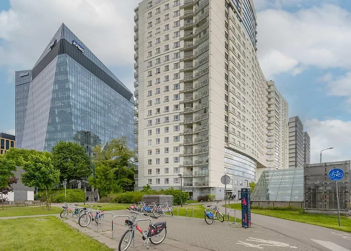 Spacious With Air Conditioning In The Old Town Of By Renters