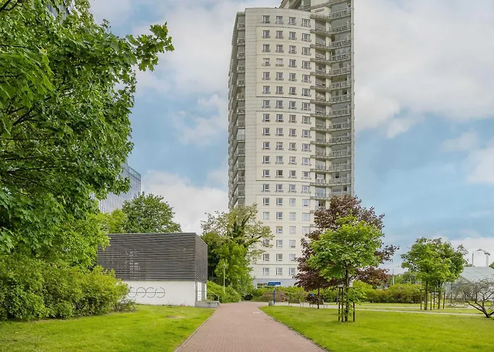 Apartament Spacious With Air Conditioning In The Old Town Of By Renters Warszawa