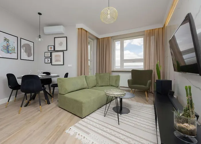 Spacious With Air Conditioning In The Old Town Of By Renters Apartament Warszawa