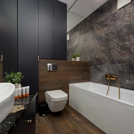 Lägenhet Spacious With Air Conditioning In The Old Town Of By Renters *